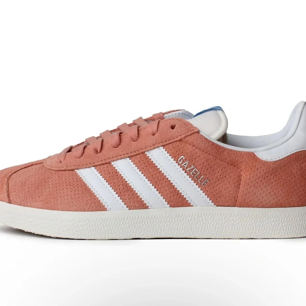 NEW Adidas Gazelle Wonder Clay White Men’s Size 10.5 IG6213 Sneaker IN BOX $90